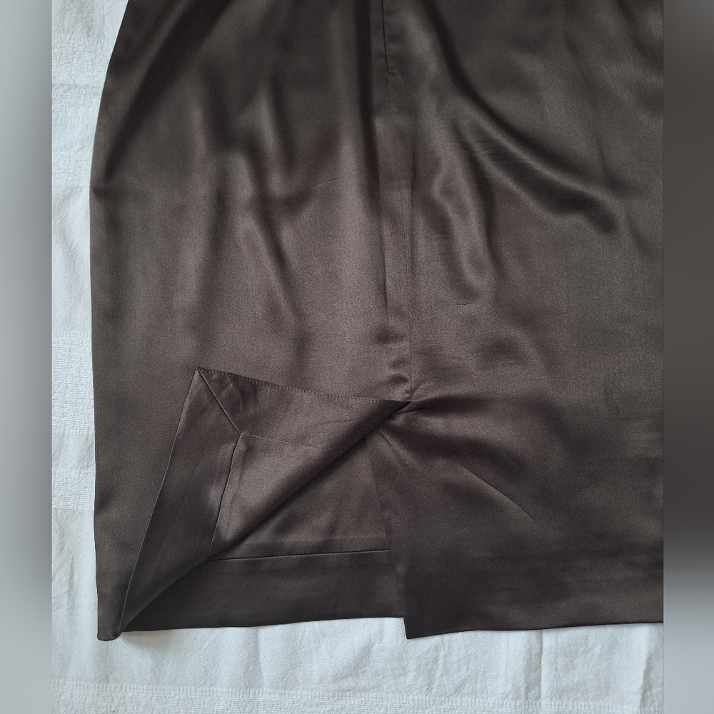 DOLCE& GABBANA Classic Black Pencil Skirt - Picture 7 of 10